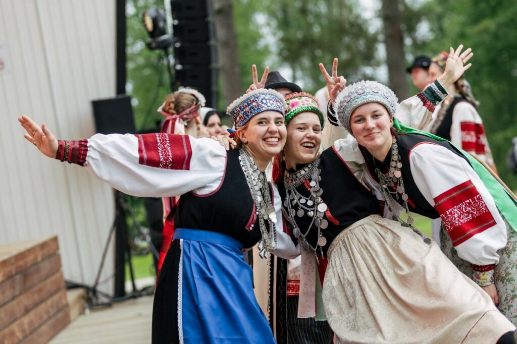 Seto neiud XVII Leelopäeval 2025 Foto: Reigo Teervalt